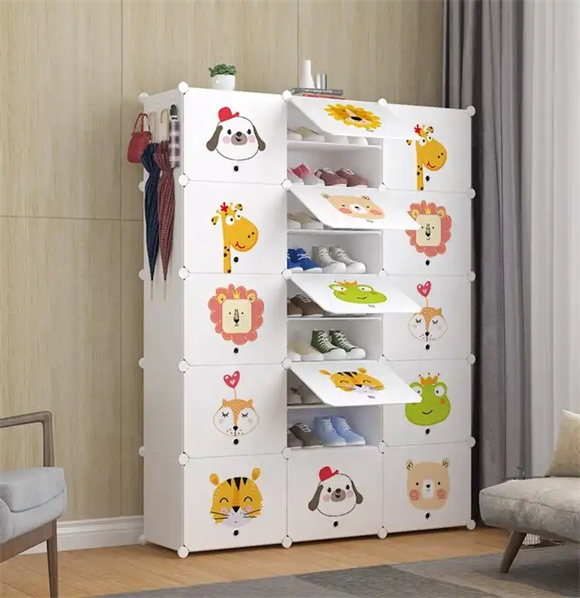 Plastic shoe rack